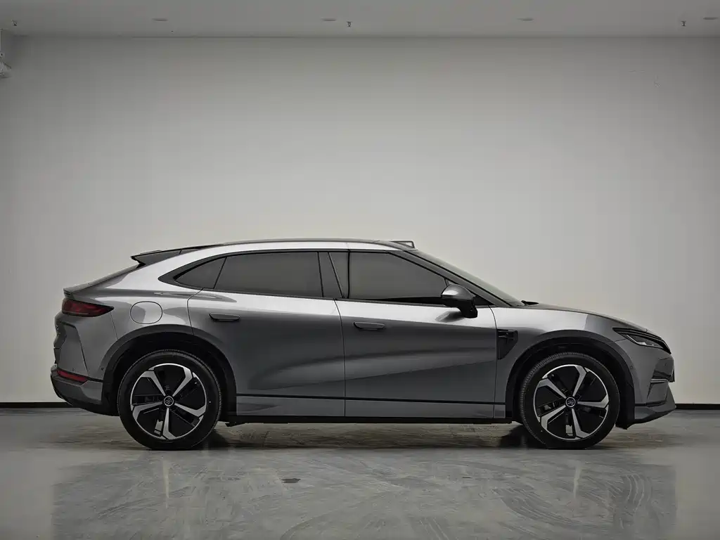 BYD SONG L EV