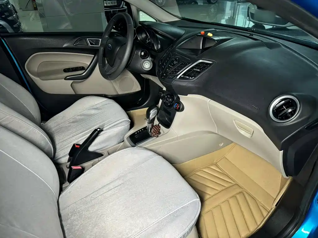 Ford Fiesta — миниатюра 5