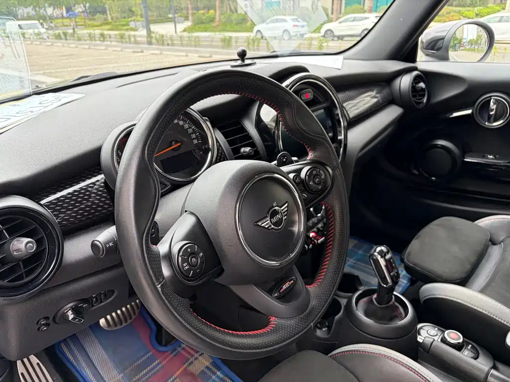 MINI Mini — миниатюра 12