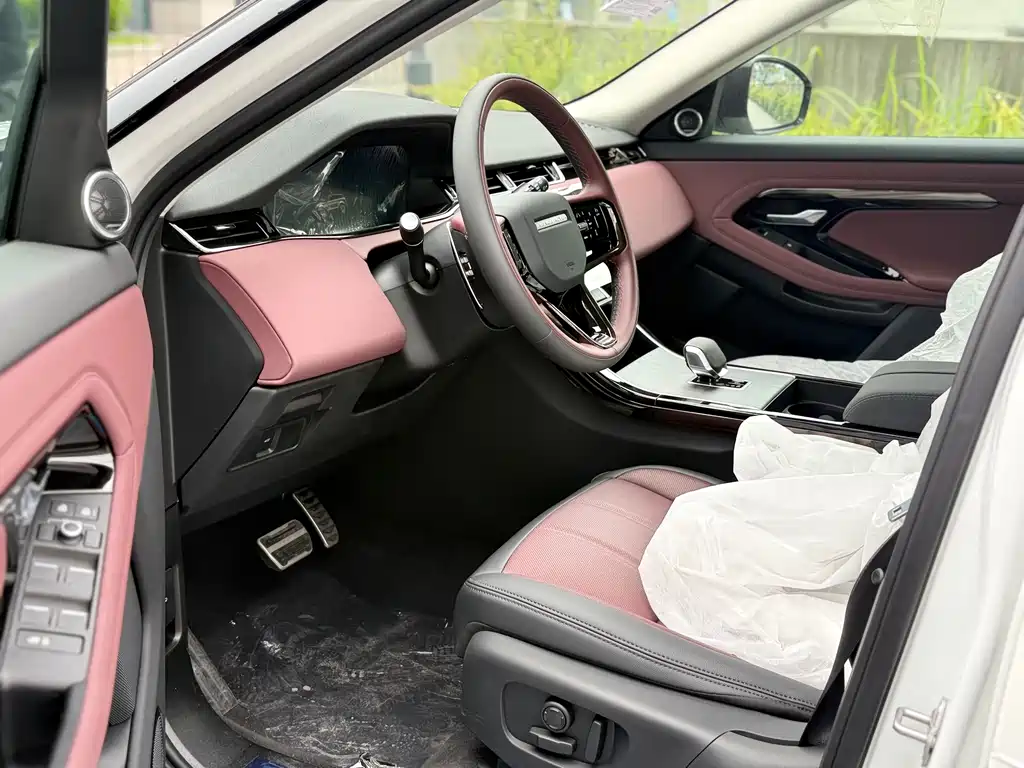Land Rover Range Rover Evoque 2024 L SE