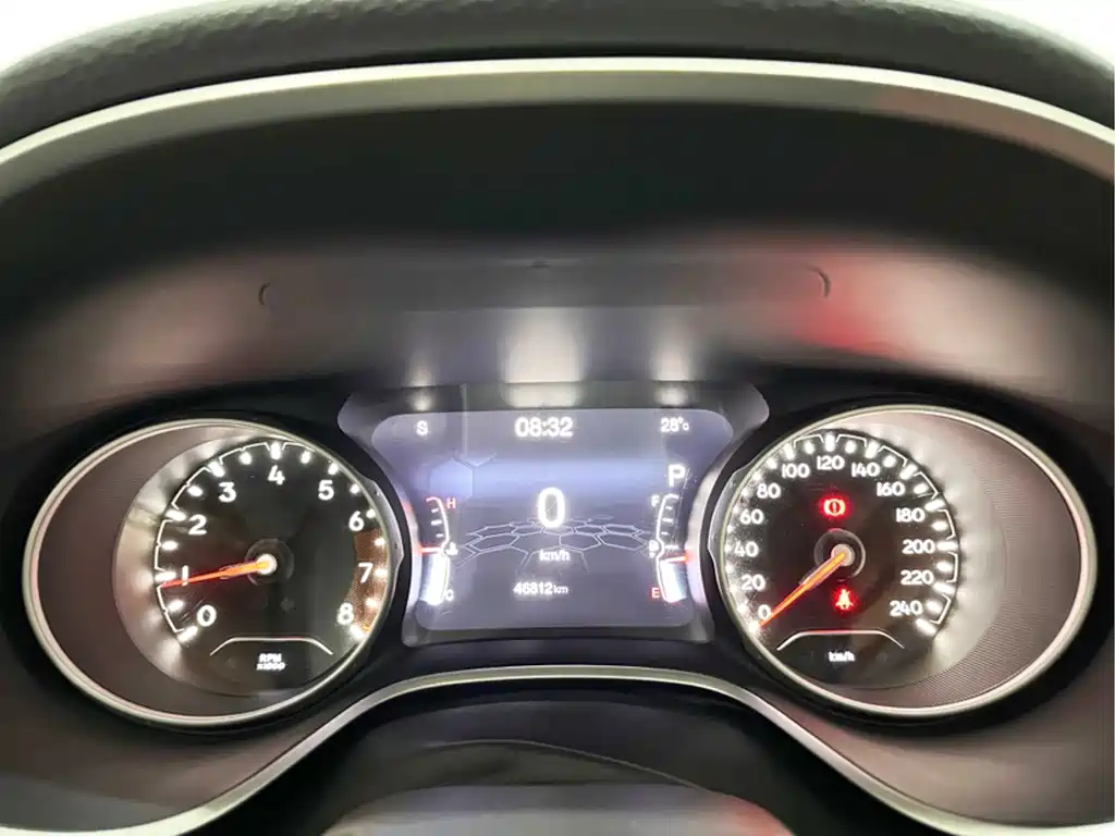 Jeep Compass — миниатюра 9