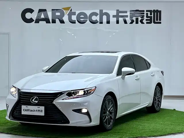 LEXUS ES 2017