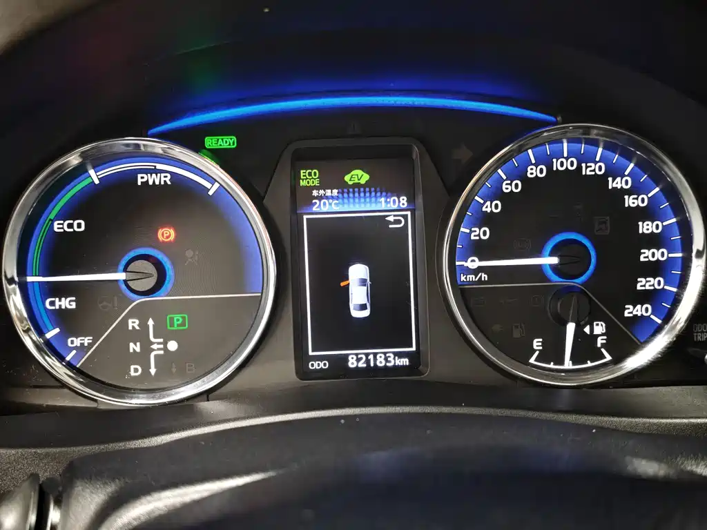Toyota Corolla Hybrid — миниатюра 14