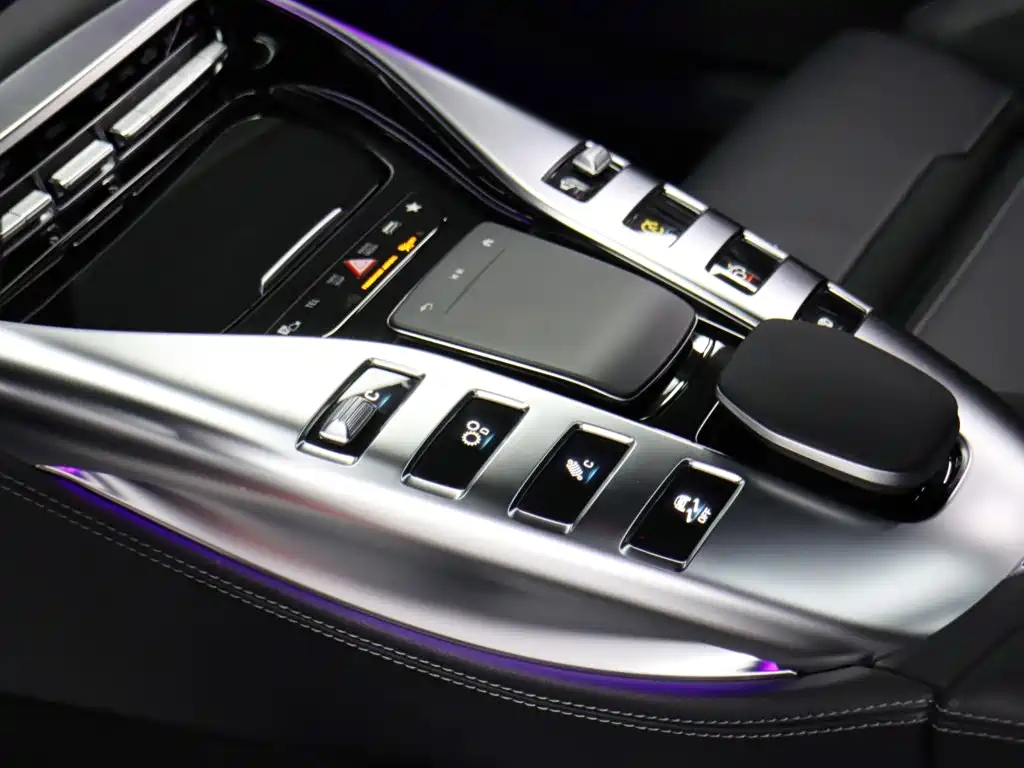 Mercedes-Benz AMG GT — миниатюра 11