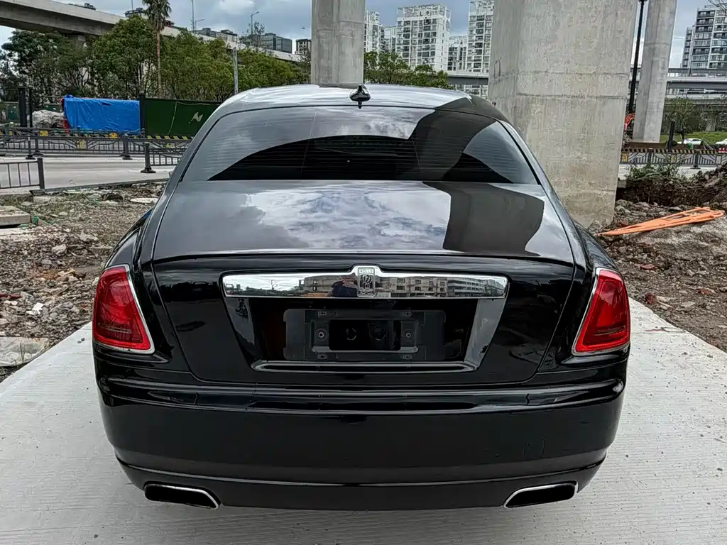 Rolls-Royce Ghost — миниатюра 10