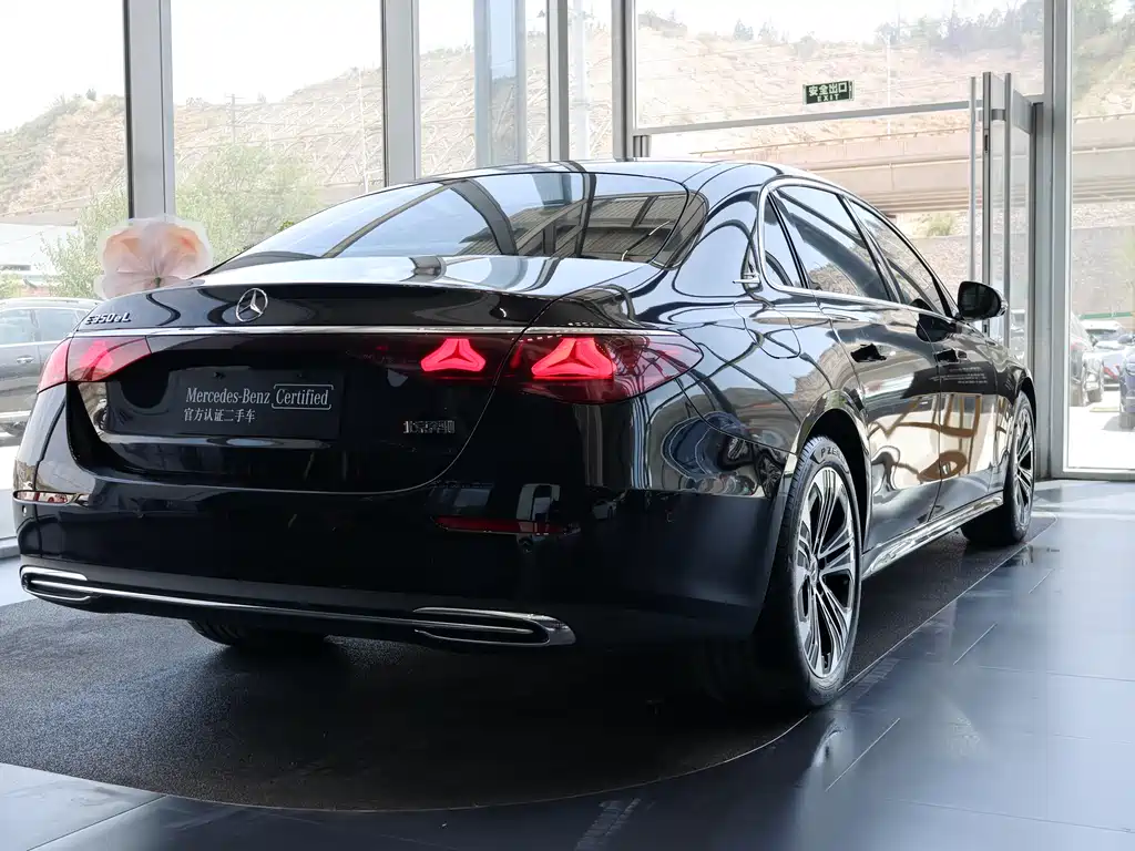 Mercedes-Benz E-Class E 2024 E 350 e L