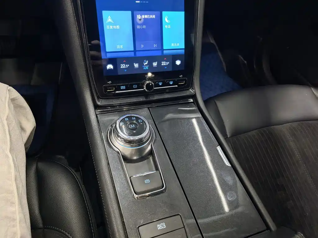 Ford Taurus — миниатюра 13