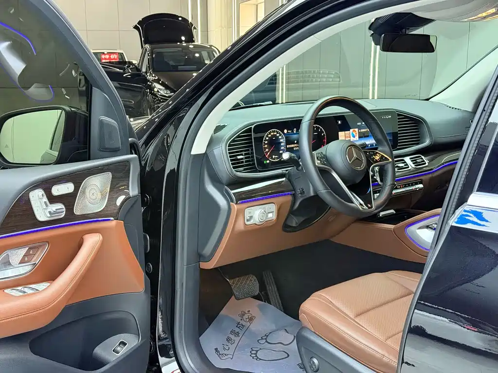 Mercedes-Benz GLE (Import) — миниатюра 4