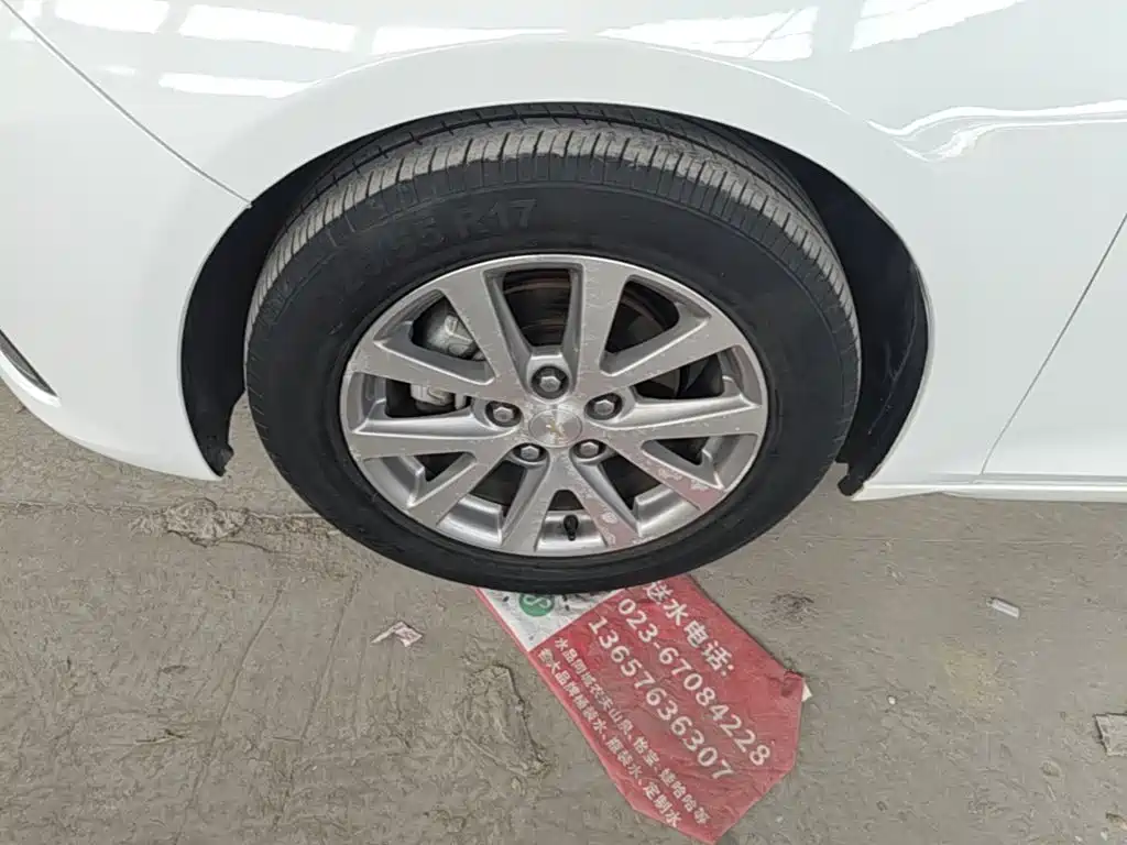 Chevrolet Malibu — миниатюра 23