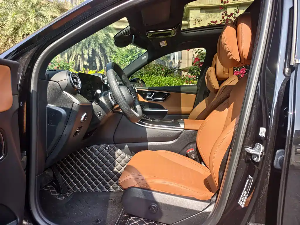 Mercedes-Benz GLC — миниатюра 9