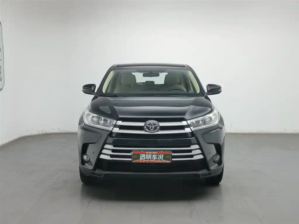 TOYOTA HIGHLANDER