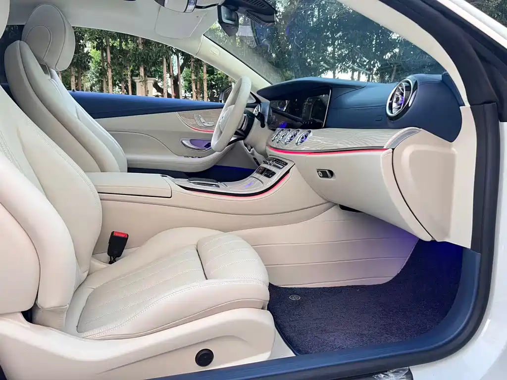 Mercedes-Benz E-Class (Import) — миниатюра 20