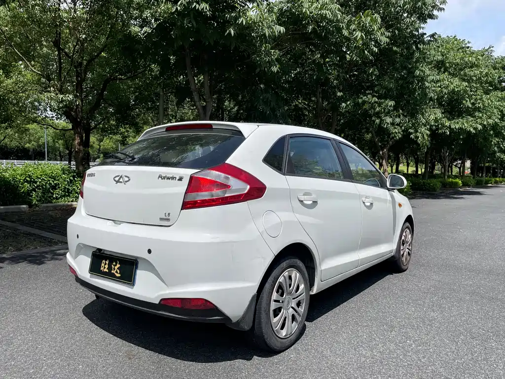 Chery Fengyun 2 — миниатюра 7