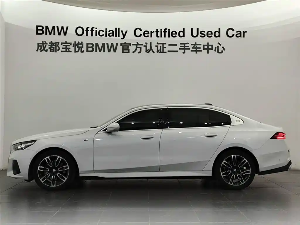 BMW 5 Series 5 2025 525Li M Sport