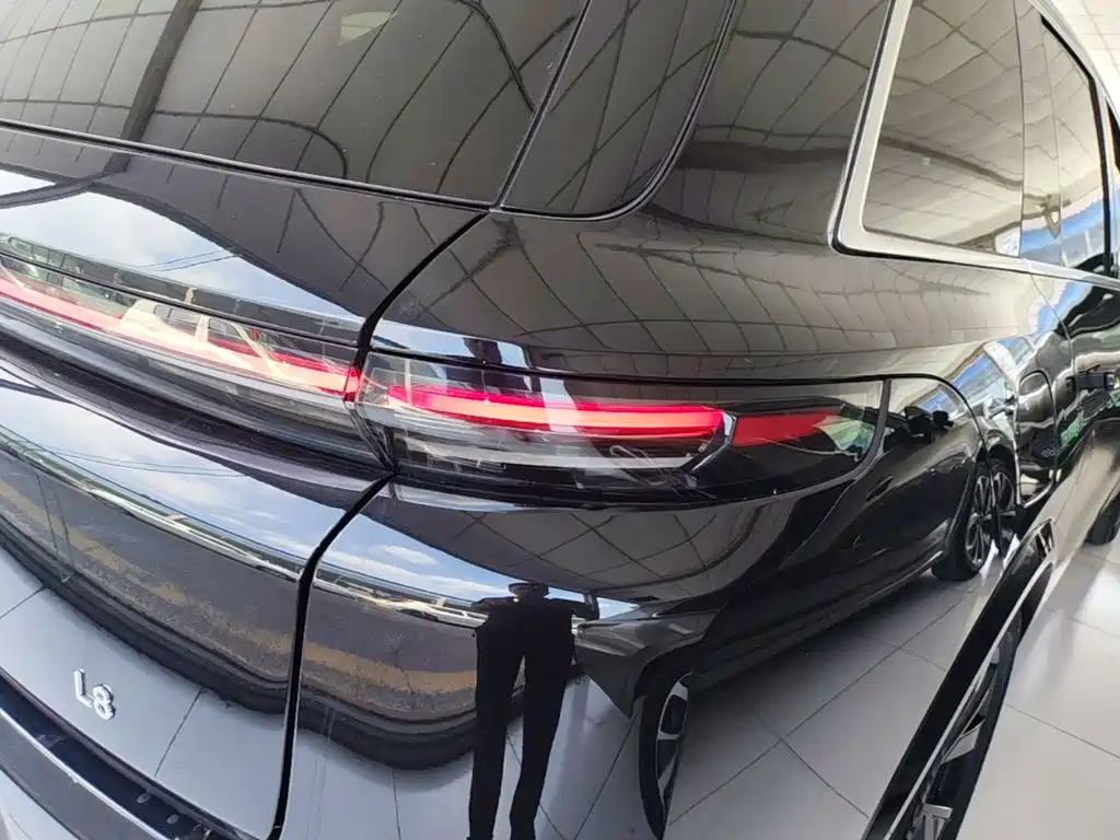 Li Auto Li L8 — миниатюра 8