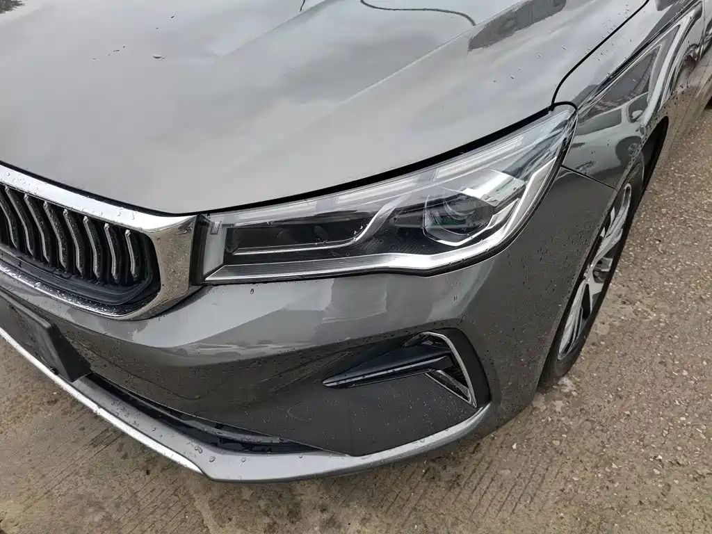 Geely Emgrand — миниатюра 24