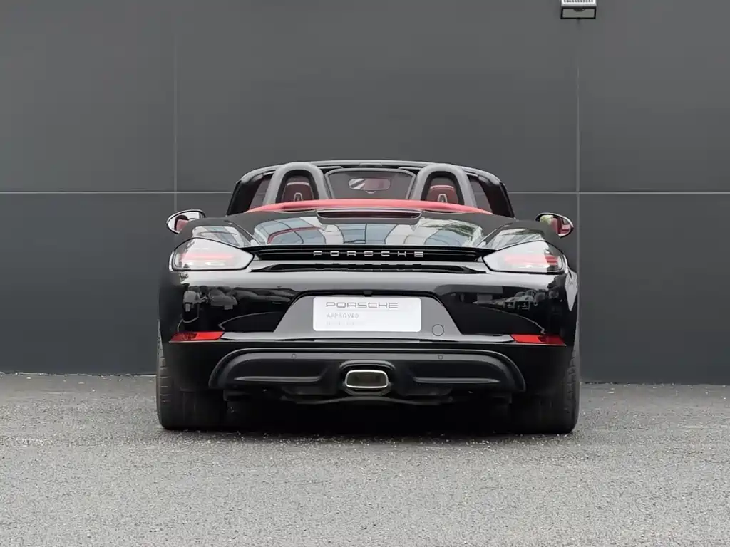 Porsche 718 2023 Boxster 2.0T