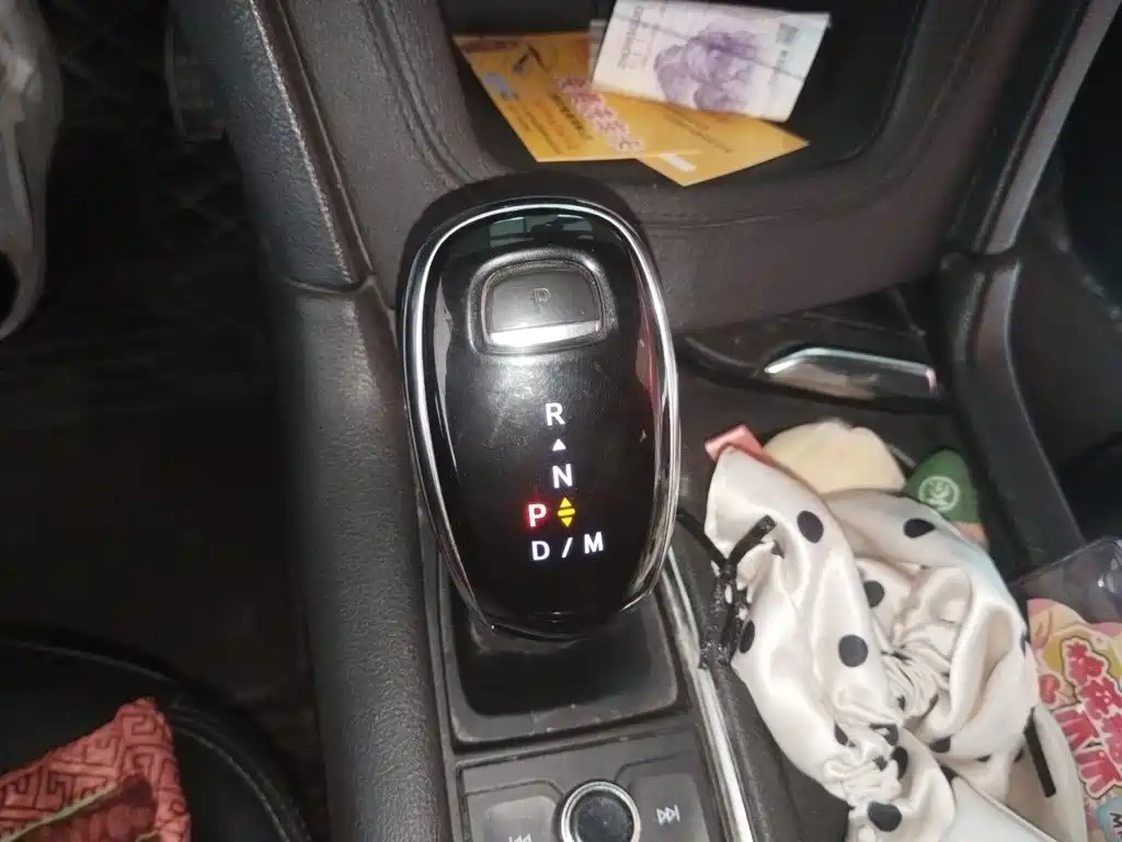 Cadillac XT5 — миниатюра 10