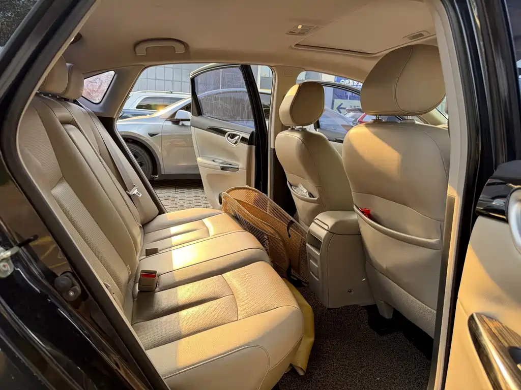 Nissan Sylphy — миниатюра 11