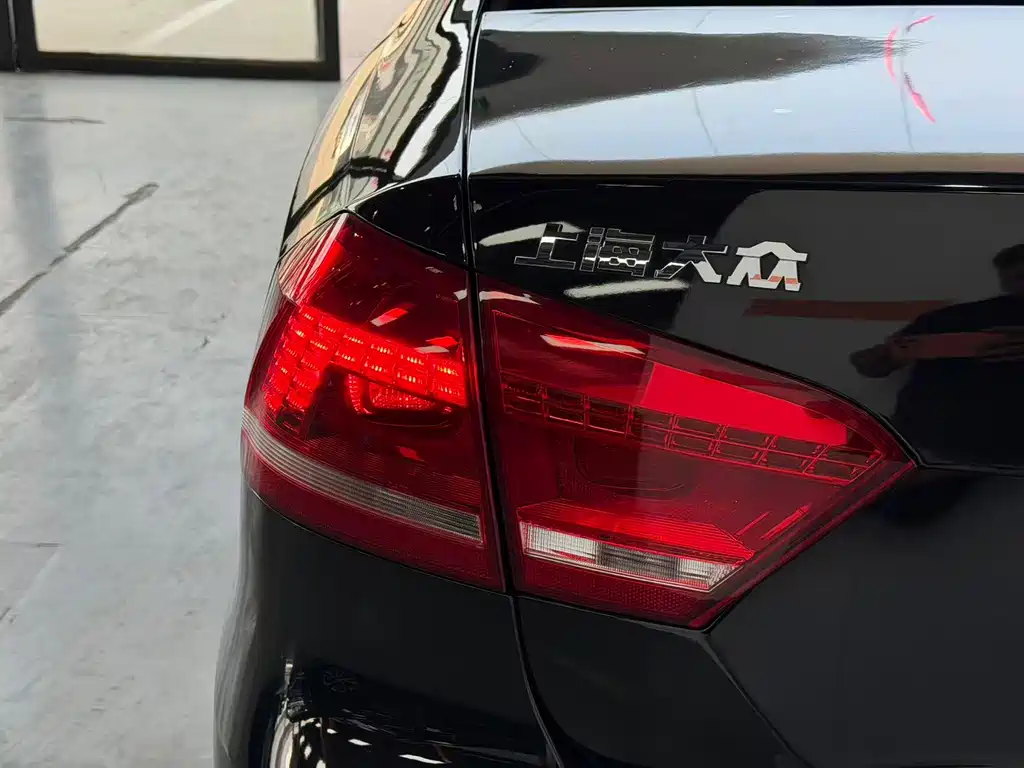 Volkswagen Passat — миниатюра 17