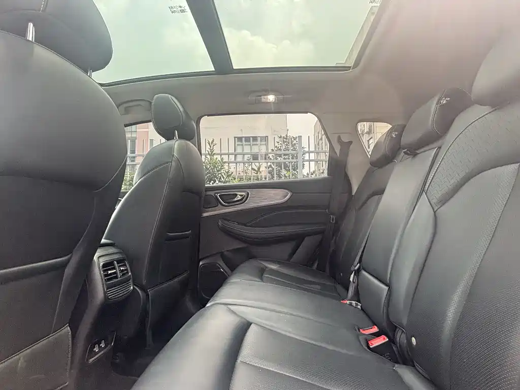 Roewe RX5 2023 PLUS 330TGI AT Smart