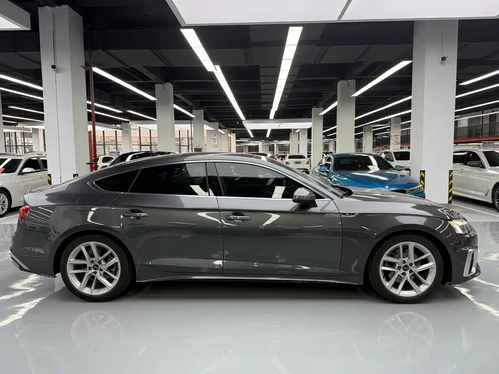 Audi A5 (Import) — миниатюра 4