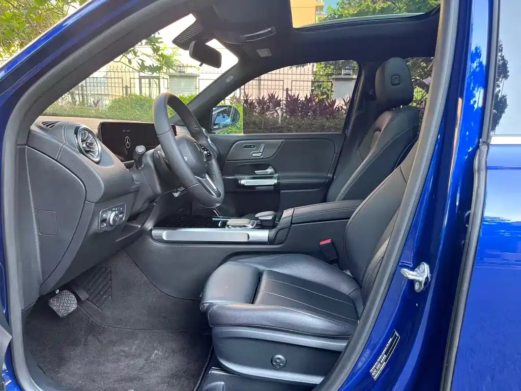 Mercedes-Benz GLB — миниатюра 3