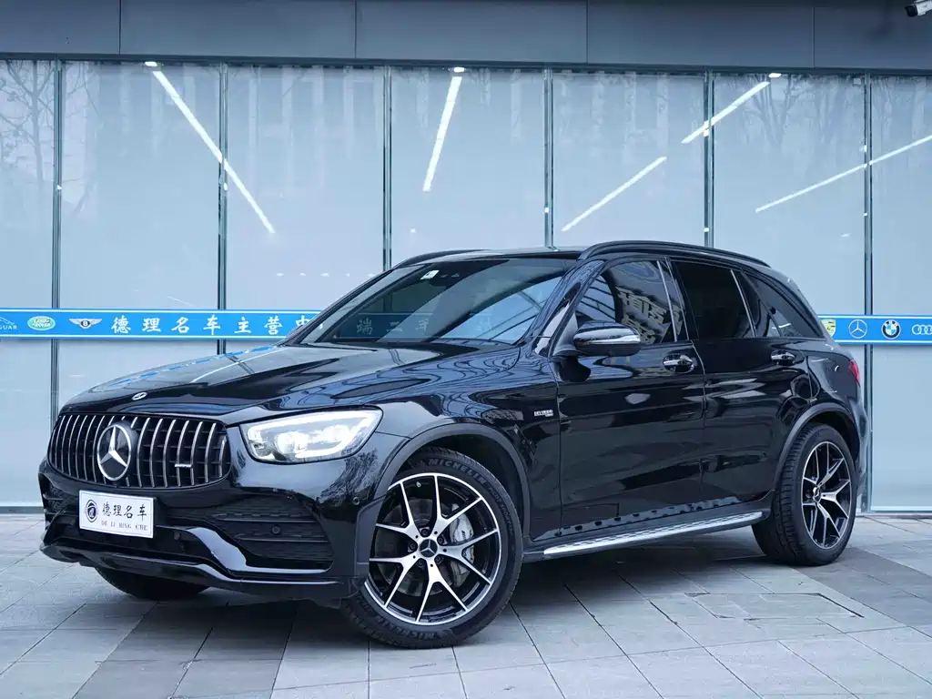 MERCEDES-BENZ GLC AMG