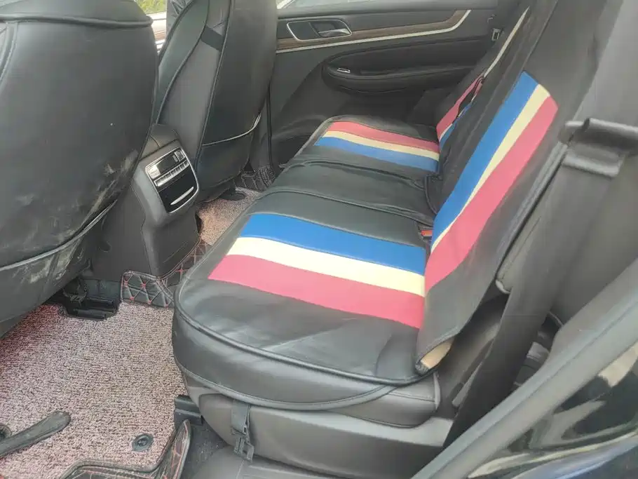 Roewe RX8 — миниатюра 11