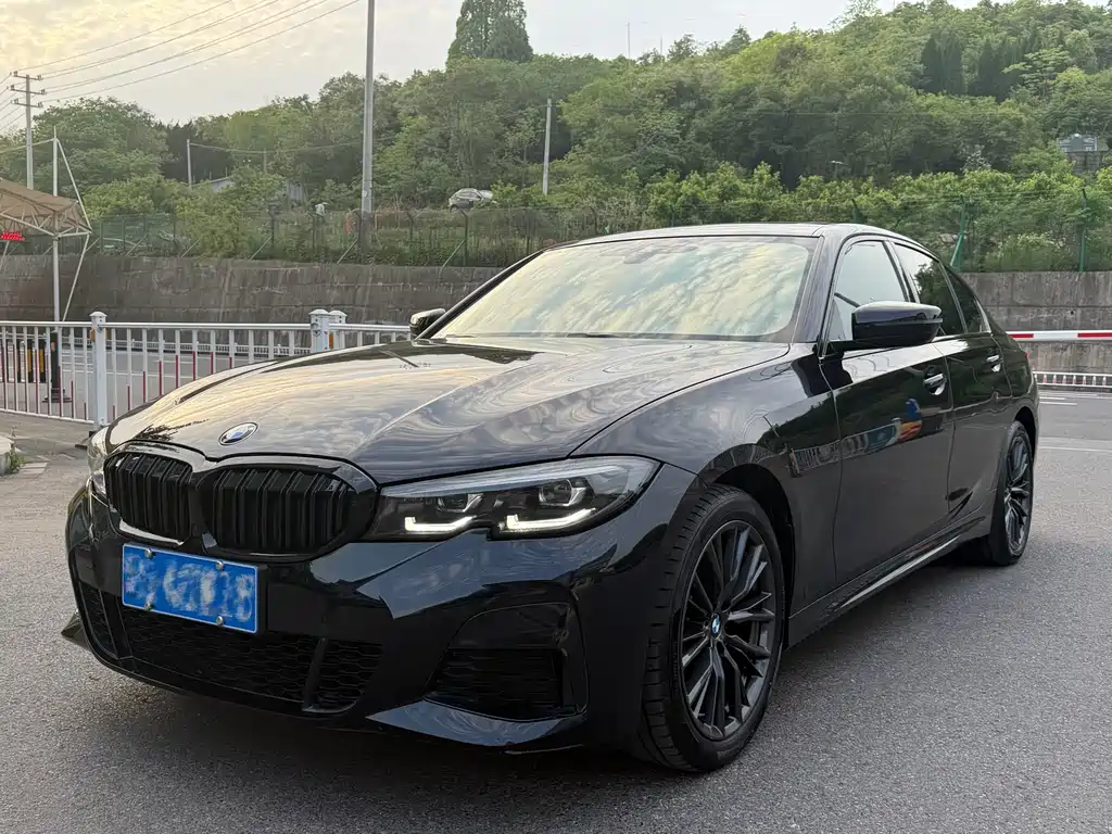 BMW 3 Series 2022