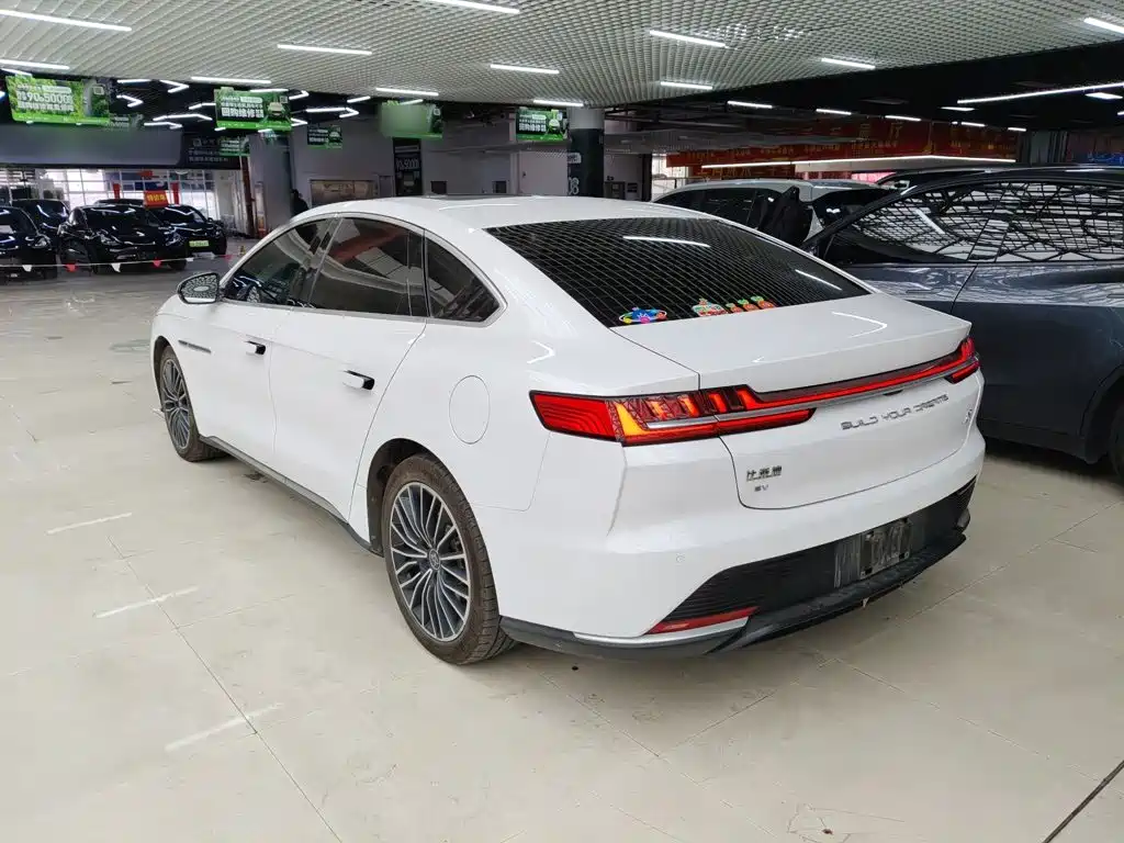 BYD Han — миниатюра 23