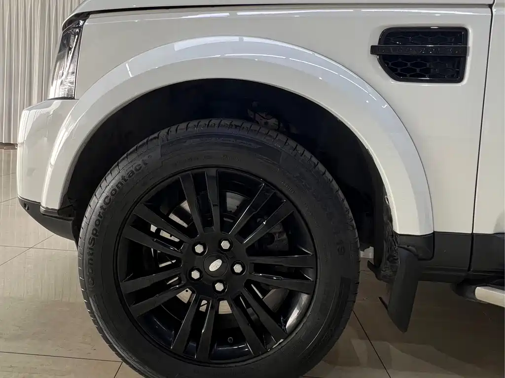 Land Rover Discovery — миниатюра 21