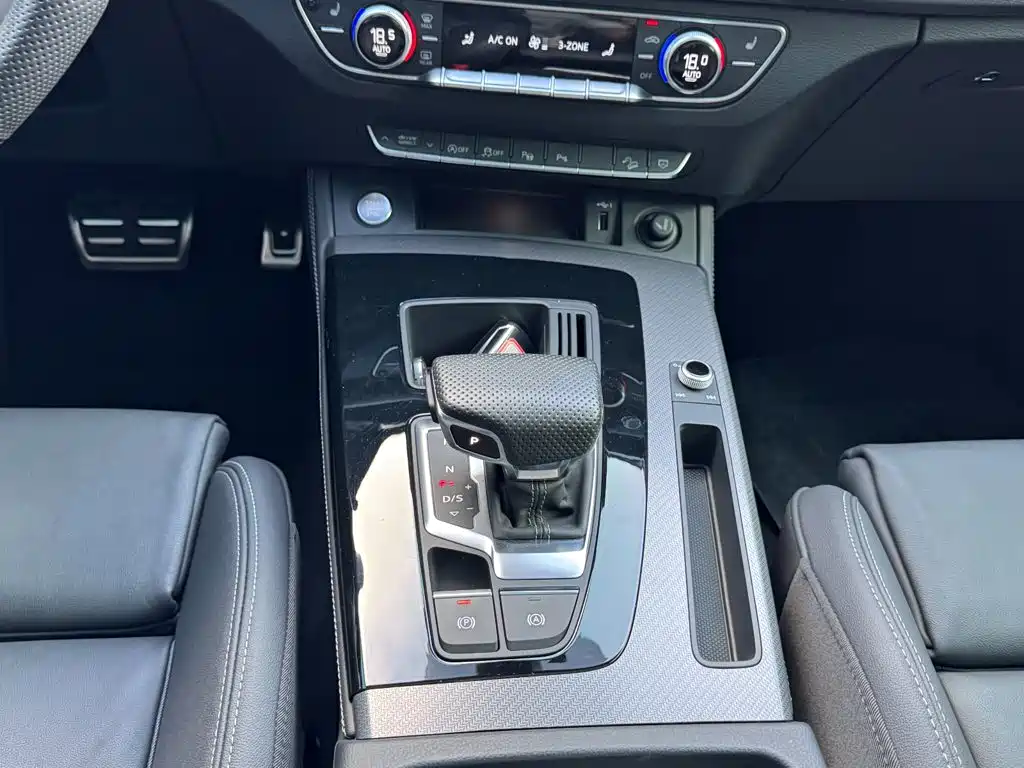 Audi Q5L — миниатюра 17
