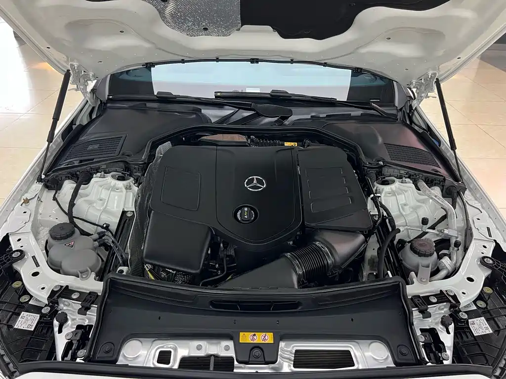 Mercedes-Benz C-Class — миниатюра 23