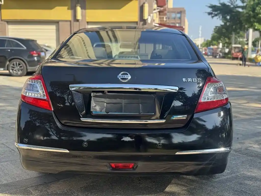 Nissan Teana — миниатюра 5