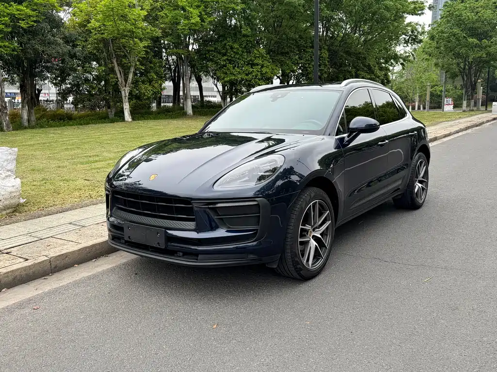 Porsche Macan 2022