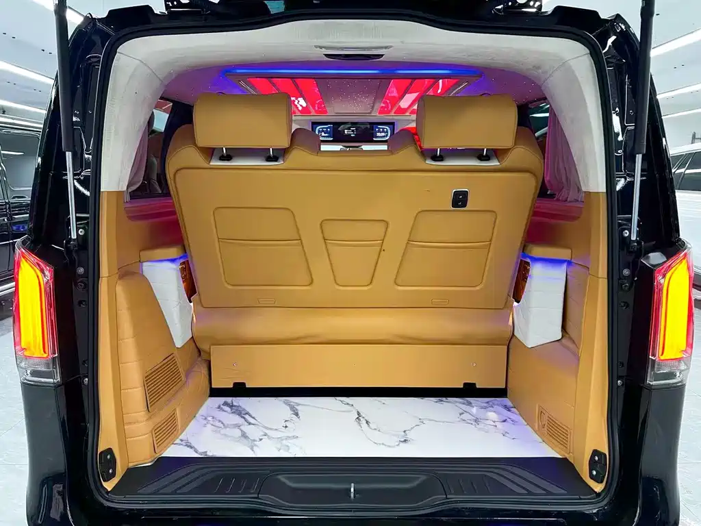 Mercedes-Benz Vito — миниатюра 23