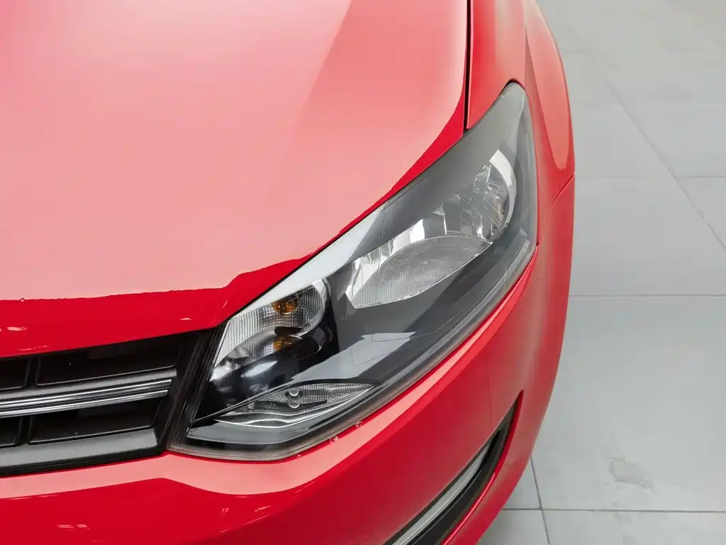 Volkswagen Polo — миниатюра 7
