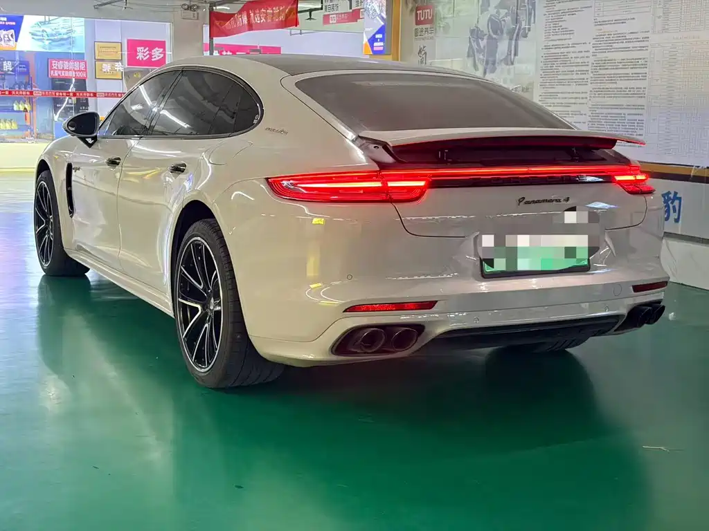 Porsche Panamera Hybrid — миниатюра 3