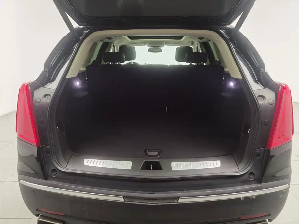 Cadillac XT5 — миниатюра 16