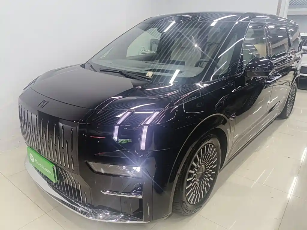Zeekr 009 2024 мест Executive 108kWh