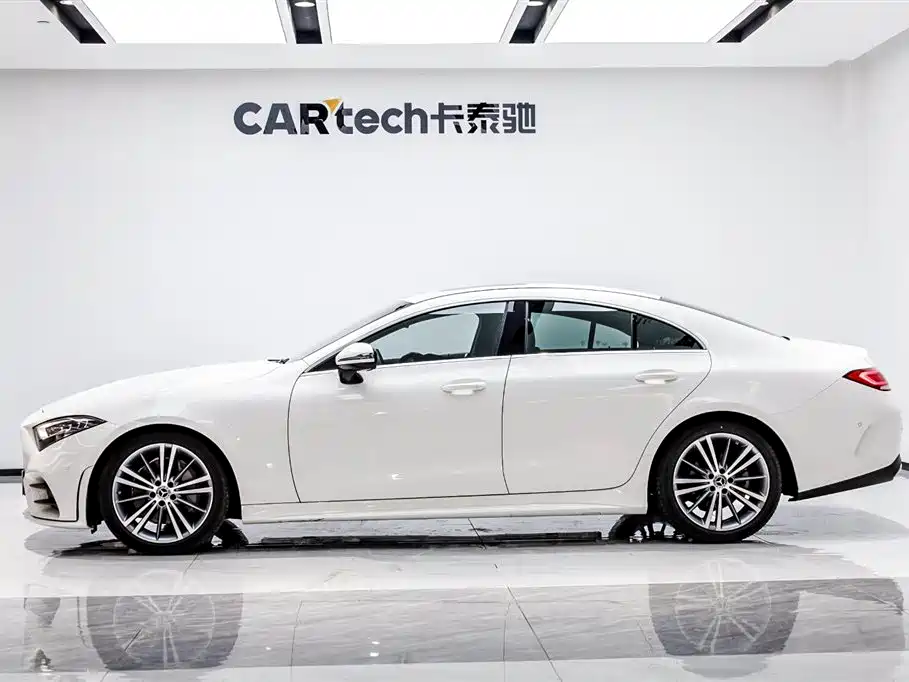MERCEDES-BENZ  CLS