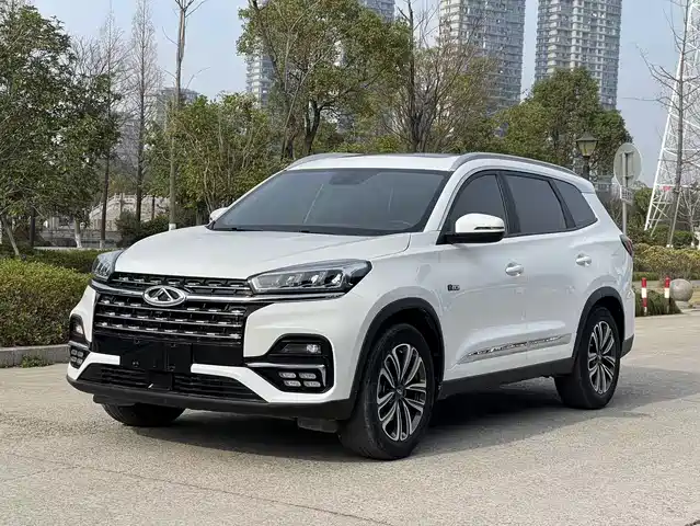 CHERY TIGGO 8