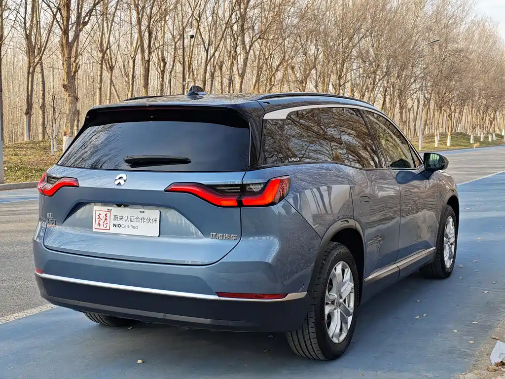 NIO NIO ES8