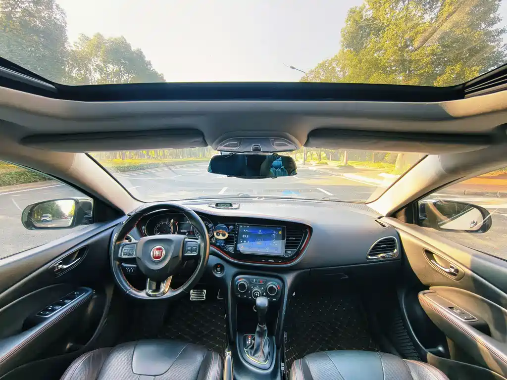 Fiat Viaggio — миниатюра 6
