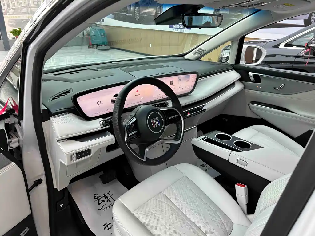 Buick GL8 Hybrid — миниатюра 15