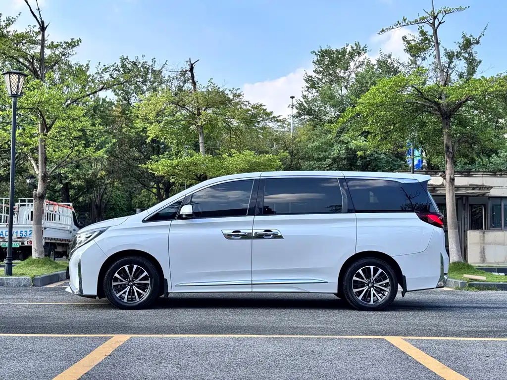 GAC Motor Trumpchi M8 — миниатюра 4