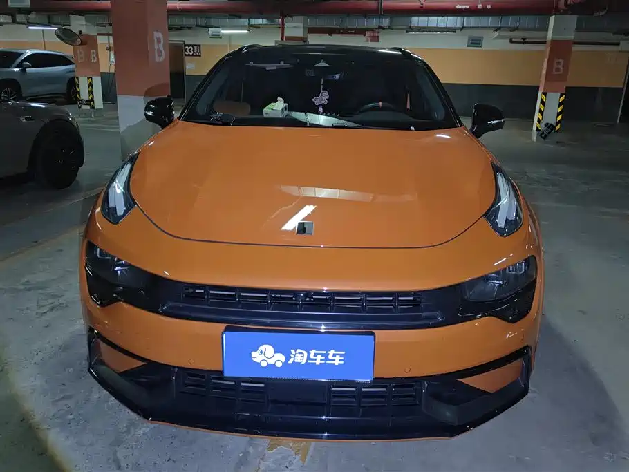 Lynk & Co 02 Hatchback 2021 2.0TD Halo