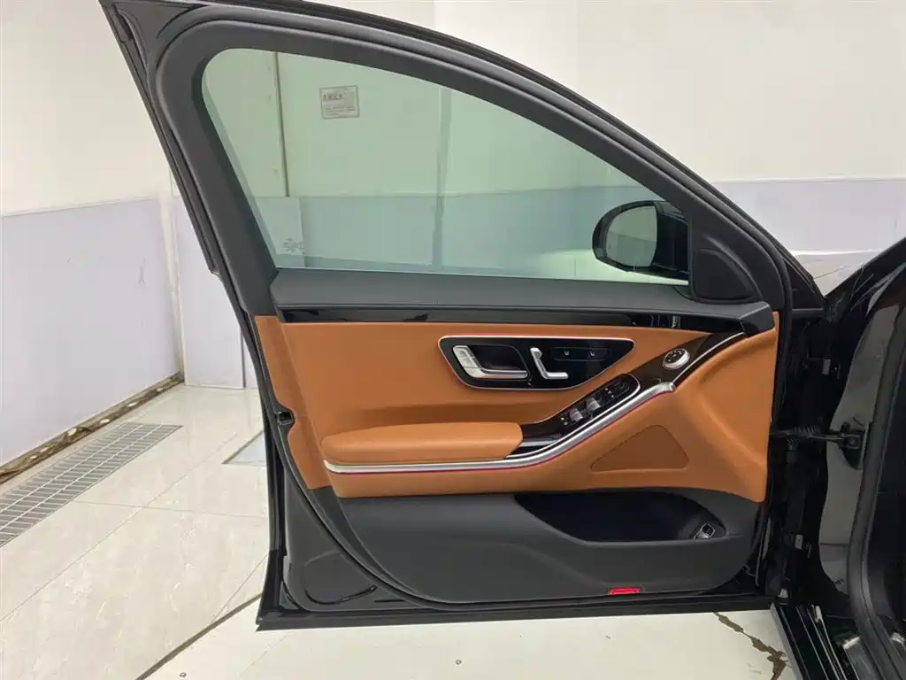 MERCEDES-BENZ S CLASS