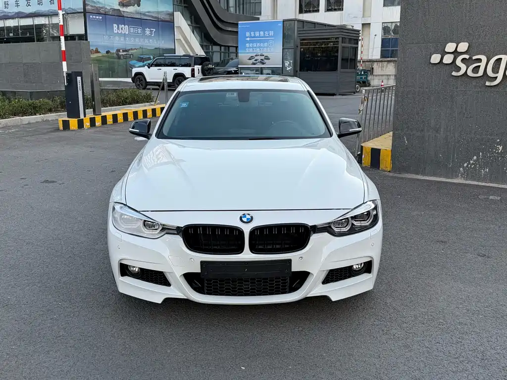 BMW 3 SERIES